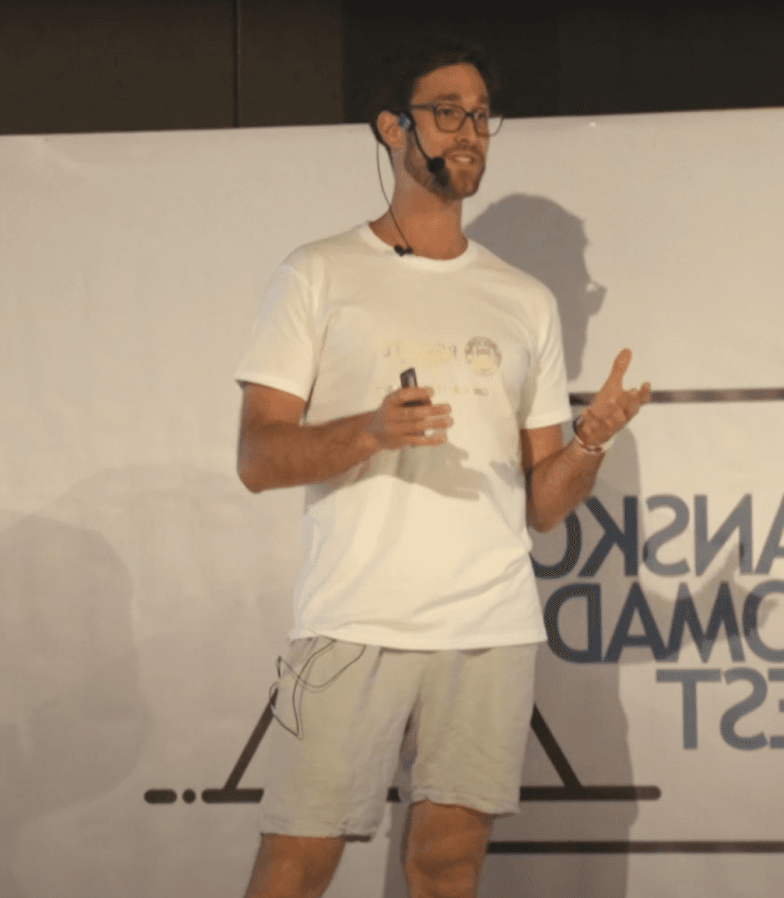 Joaquim Miro - Building from Anywhere